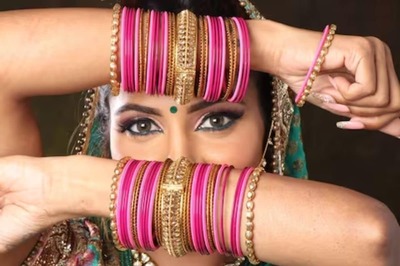 Why Do Indian Women Wear Bangles? Internet Has The Answer