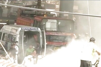 Mukhtar Abbas Naqvi demands CBI probe into flyover collapse incident