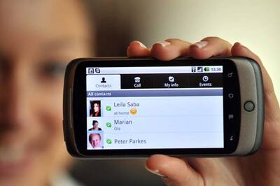 China to go after Internet phone services