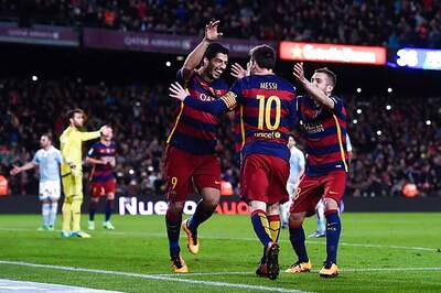 La Liga: Suarez's hat-trick sets up win for Barcelona, Torres takes Atletico home