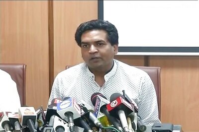 Sacked AAP Minister Kapil Mishra Demands Kejriwal Government Hold Referendum
