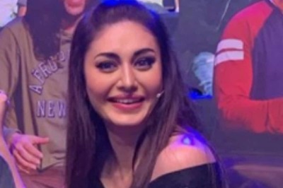 Shefali Jariwala Teases Her Entry in The Kapil Sharma Show, See Pic