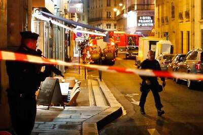 Paris Knife Attack: Man Stabbed to Death, 4 Hurt; Terror Probe Launched as ISIS Claims Responsibility