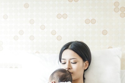 5 Myths Mothers Should Not Believe About Their Newborn Babies