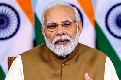 From Khadi to Handicraft, Industry Leaders and Celebs Cheer PM Modi’s ‘Vocal for Local’ Movement