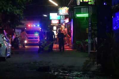 Twin Blasts in Thai Resort Town Kill One, Over 20 Injured