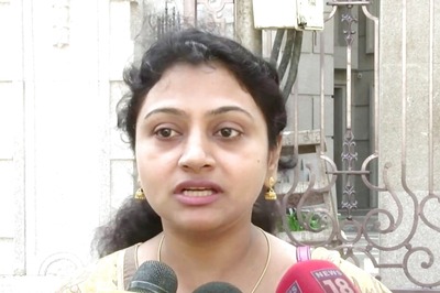 Tamil Actor SS Rajendran's Daughter Lakshmi Gets Into Brawl With Mother-in-Law