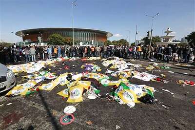 At least 30 dead in 'terrorist' attack on Ankara peace rally in Turkey