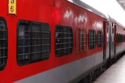 Here's How the 'Up' and 'Down' Direction of Trains Decided in Indian Railways?