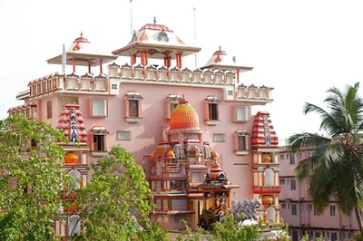 Amrita Mutt Resident From US Admitted to Kerala Hospital With Injuries