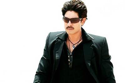 Actor Jagapathi Babu to enter Sandalwood