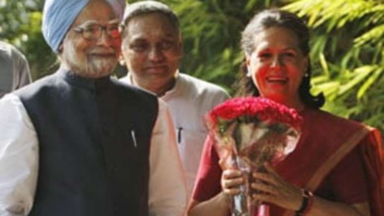 Pics: Leaders smiling, leaders frowning