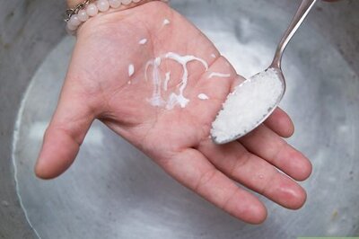 How to Get Glue off Your Hands