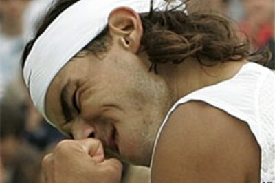 Nadal enters QF after another grind