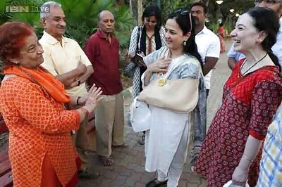 With a fractured wrist, Rohini Nilekani campaigns for husband Nandan