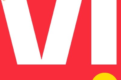 Vodafone Idea Elevates Akshaya Moondra as CEO; to Replace Ravinder Takkar