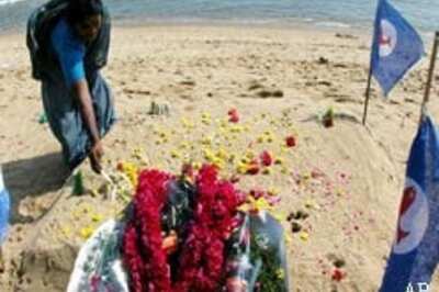 Kidney brokers lure tsunami-hit women