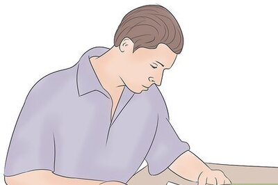 How to Work for a Fashion Company