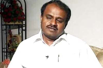 Kumaraswamy lands in another land scam