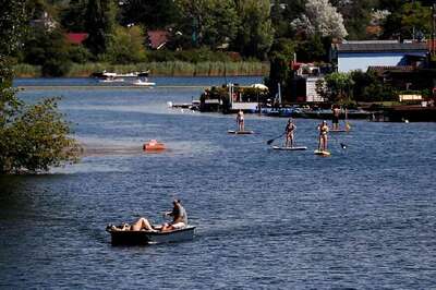 Indians Now Prefer Multiple Short Breaks Instead of Long Vacations, Reveals Survey