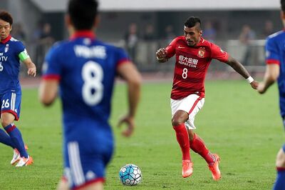 Oscar, Hulk Back in China But Paulinho Among Footballers Stranded Abroad by Coronavirus Lockout