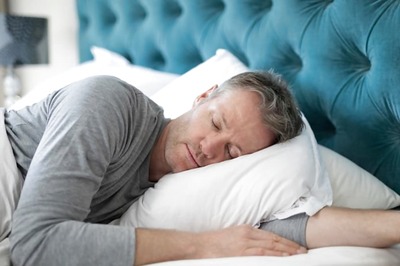 Are You Sleeping with Your Enemies?  Expert Tips to Maintain a Cleaner Sleeping Environment
