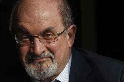 Congress, BJP spar over Rushdie's cancelled visit