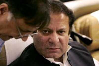 Nawaz Sharif condemns blast, blames Pak govt