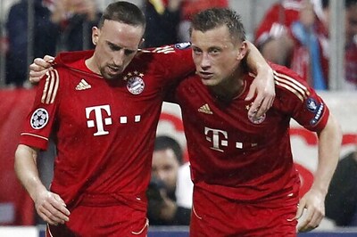 Bayern progress with 2-0 win over Marseille