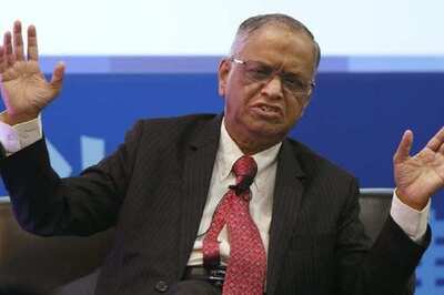 Narayana Murthy May Pursue Questions on 'Poor Governance' at Infosys