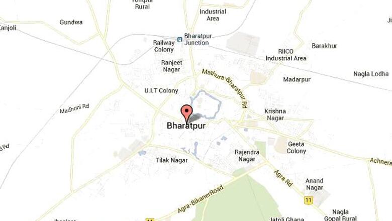 Five robbers held while planning loot