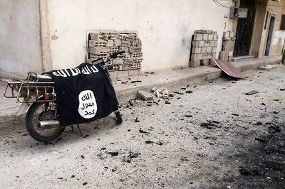 IS Counterattack Kills 34 Syria Regime Forces in Raqa Province