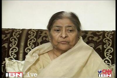 Zakia Jafri's lawyer asks why curfew was not imposed quickly after Godhra
