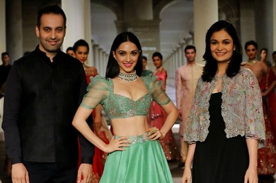 Kiara Advani Looks Regal in a Green Shyamal-Bhumika Ensemble at ICW 2018; See Pics