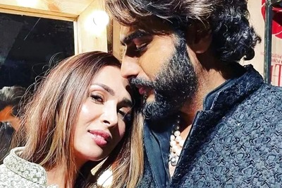 Arjun Kapoor Sets BF Goals as He Accompanies Malaika Arora to Airport for Her Early-Morning Flight