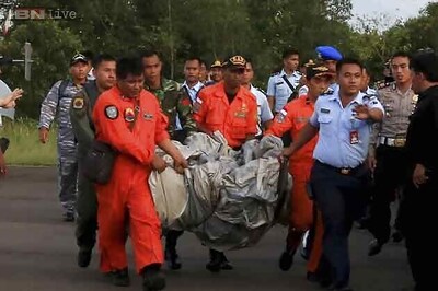 Search teams to focus on recovery of bodies, black boxes of AirAsia QZ8501