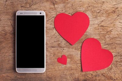 Quarantine Effect: Online Dating, Virtual Dates on the Rise