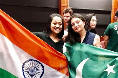'Breaking Barriers': Indian CEO's Bond With Pakistani Friend at Harvard Wins Hearts