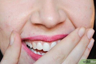 How to Tell If Someone Is in Your Closet