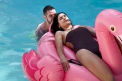 Watch: Natasha Stankovic Chills In The Pool With Aleksandar Ilic