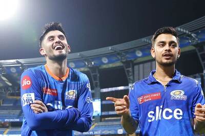 WATCH: MI's Ishan Kishan and Nehal Wadhera Indulge in Banter Following Win Over RCB