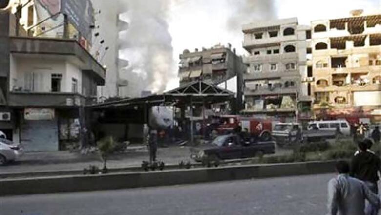 UN pulling staff from Syria, violence near capital