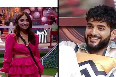 Bigg Boss OTT 2: Jiya Shankar Flirts With Abhishek Malhan, Says She’s Into 'Sharif Guys'