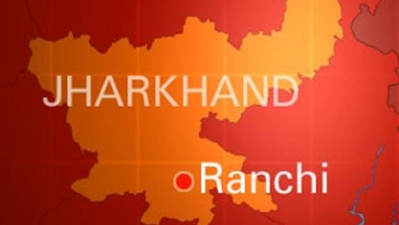 Jharkhand: Naxals blow up railway track, phone tower