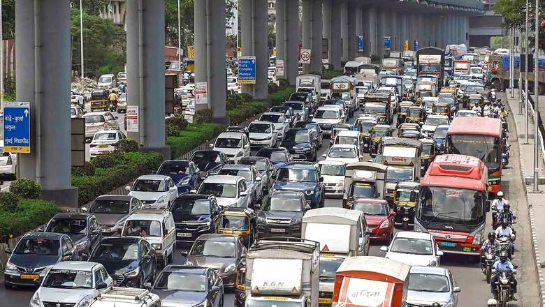 Dhanteras, Diwali 2023: Planning to Visit These Markets for Festive Shopping? Check Delhi Traffic Advisory