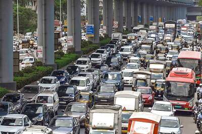 Dhanteras, Diwali 2023: Planning to Visit These Markets for Festive Shopping? Check Delhi Traffic Advisory