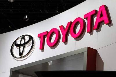 Toyota to recall 7.4 million vehicles globally on power window glitch
