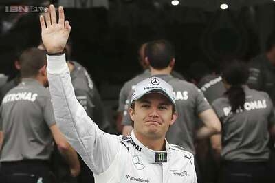 Mercedes again sets the pace at Malaysian GP