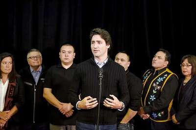 Canadian PM Trudeau visits La Loche after school shooting