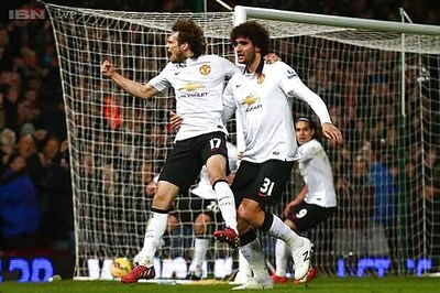 Daley Blind rescues point for Manchester United against West Ham